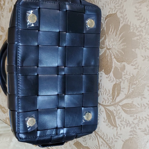 MICHAEL  Michael Kors Vivian Leather Tote NWT - Picture 14 of 17